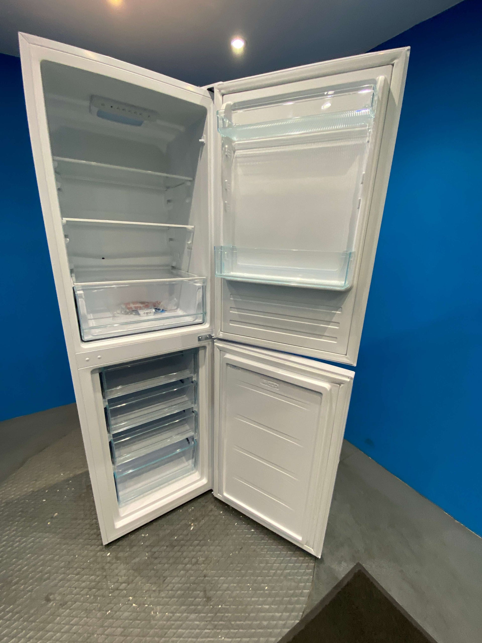 Candy CCT3L157EWK 252 Litre 50/50 Combi Fridge Freezer - White