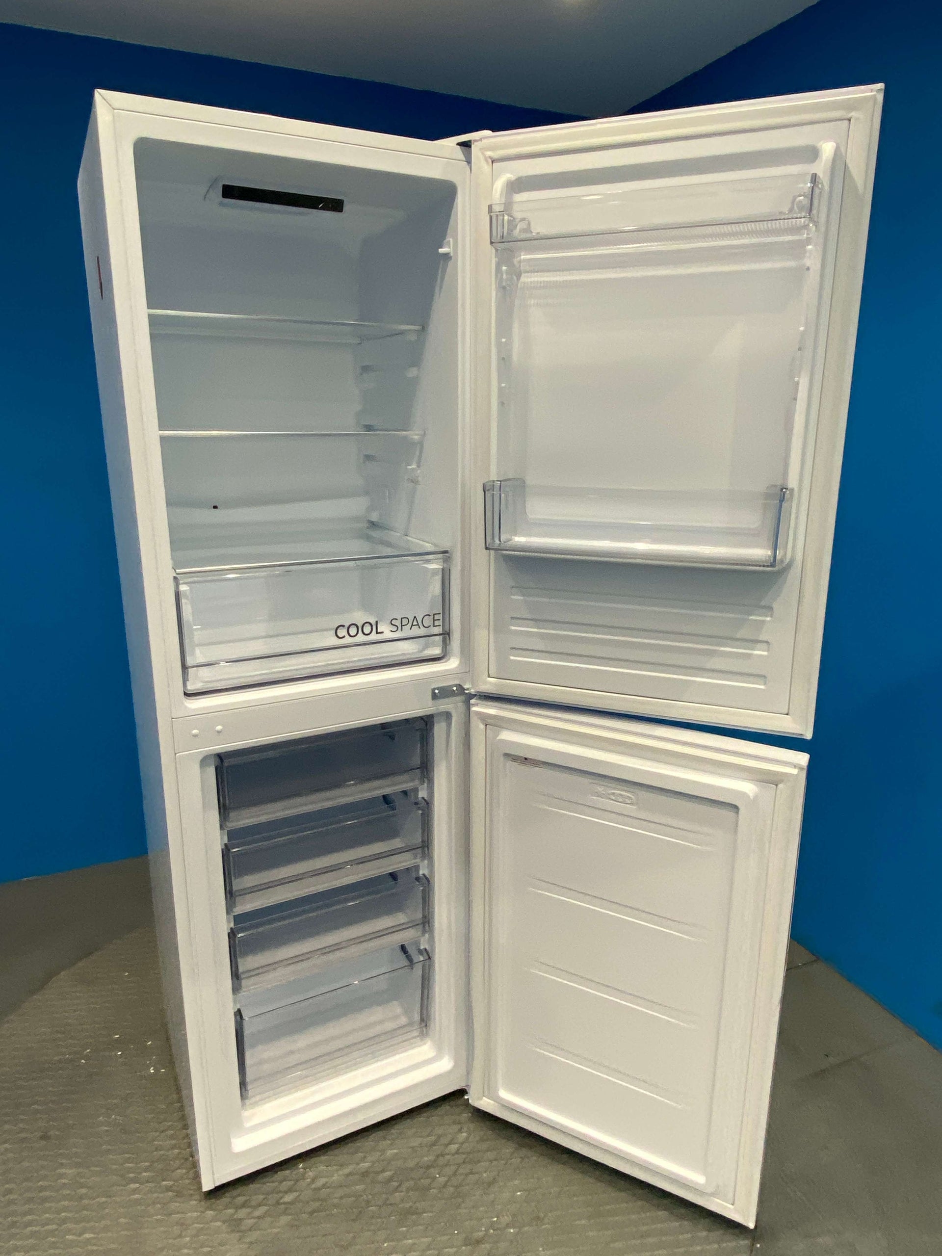 Hoover HOCT3L517EWK Fridge Freezer Combi 50/50 252 Litres - White