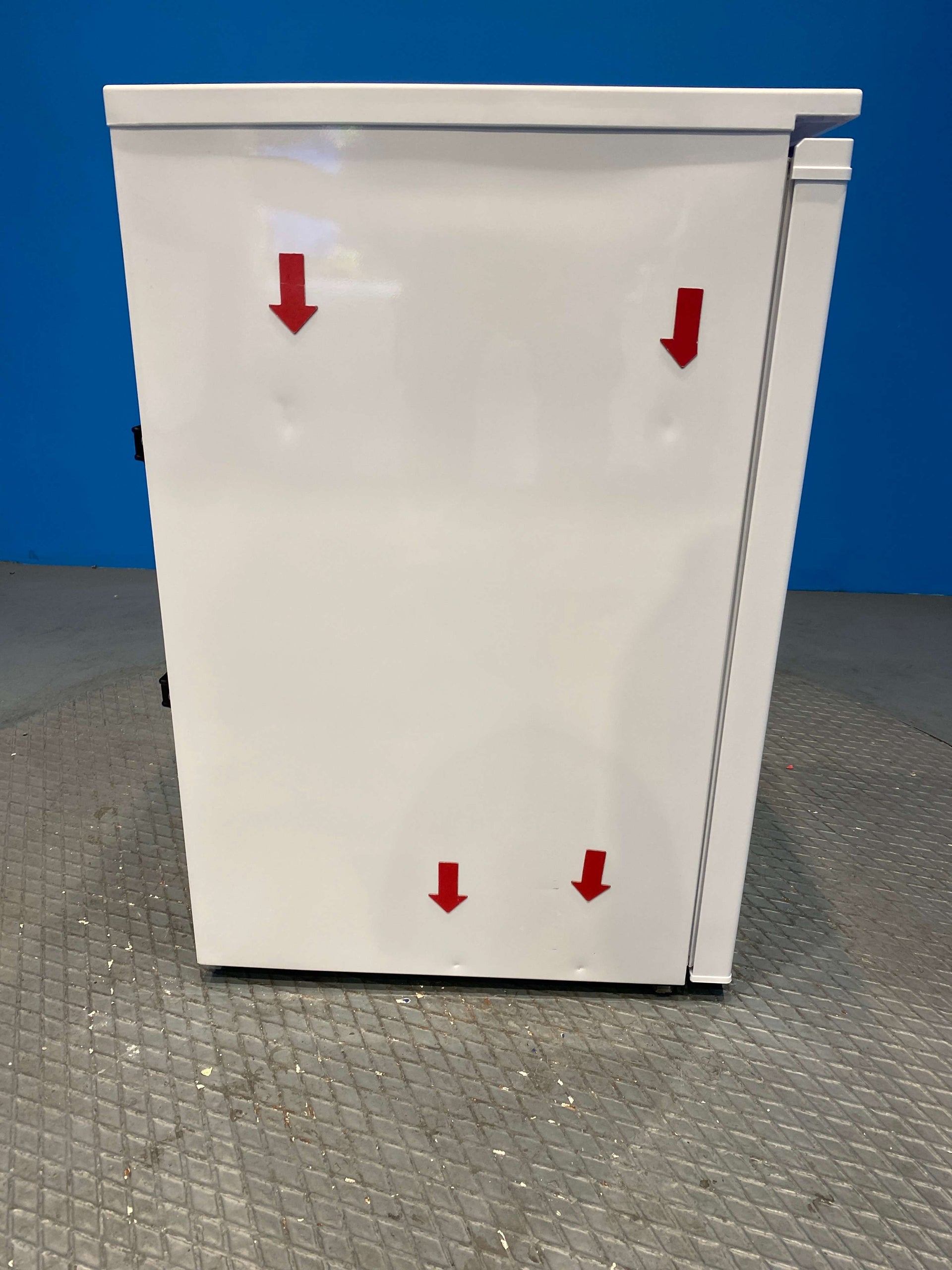 Sharp SJ-UE121M4W-EN 122 Litre Undercounter Fridge - White